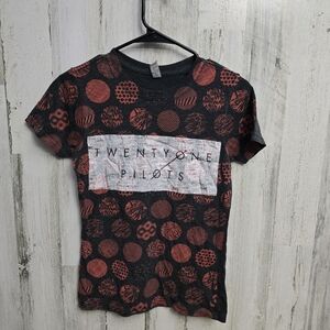 Rock Me Twenty One Pilots Graphic Tshirt Womens Size Medium